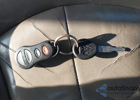 2001 Dodge Intrepid R/T from USA, damaged, VIN 2B3HD76V21H653883